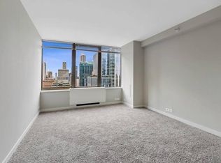 600 N McClurg Ct #420, Chicago, IL 60611