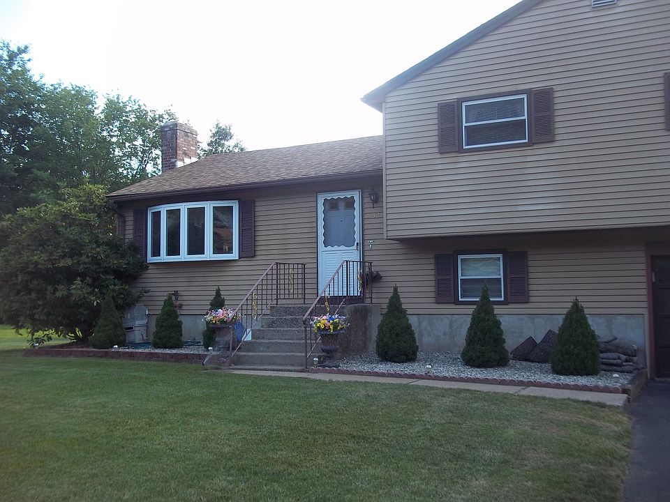 1st image of 82 Hartz Ln