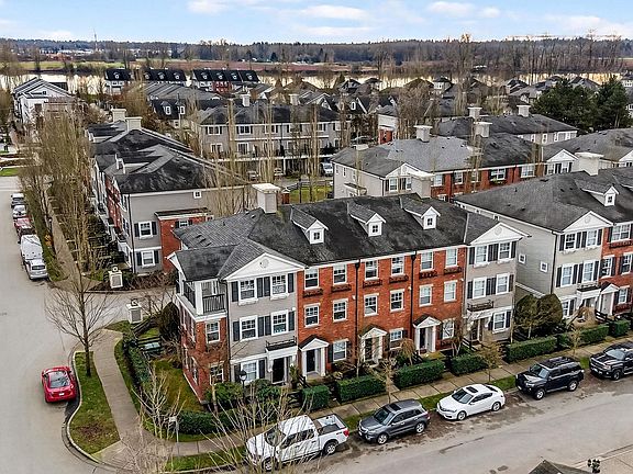 2nd image of 11067 Barnston View Rd #68