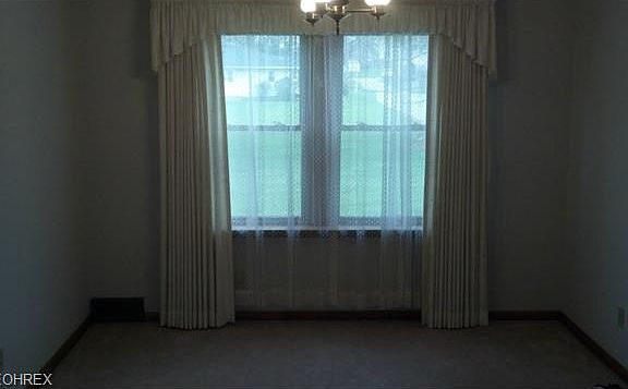 4th image of 69 Elmwood Dr