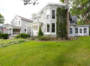 345 Washburn St, Lockport, NY