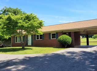 420 Bernard Rd, Rocky Mount, VA 24151