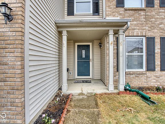 4th image of 2225 Shadowbrook Dr