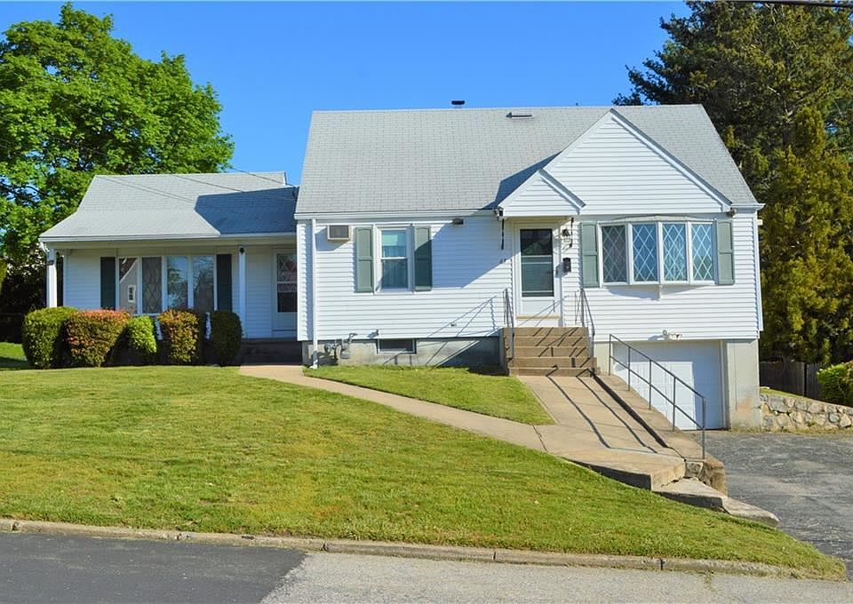 1st image of 63 Westfield Dr