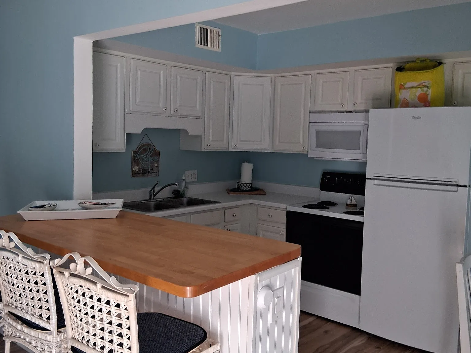 1 bed, 700 sqft, $1,295 — Photo 3