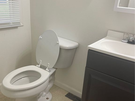 2nd image of 613 College Dr #D