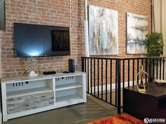 Rented by Oxford Property Group | media 15