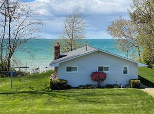11706 Old Lake Rd, North East, PA 16428