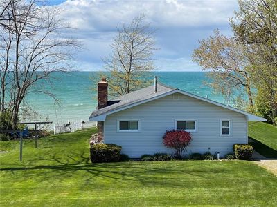 11706 Old Lake Rd, North East, PA, 16428