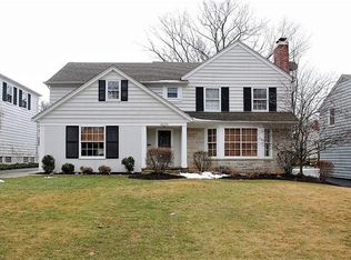 22376 Westchester Rd, Shaker Heights, OH 44122