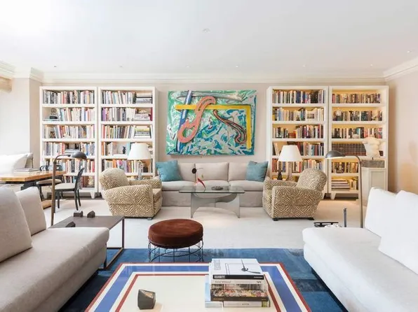 435 East 52nd Street image 1 of 12