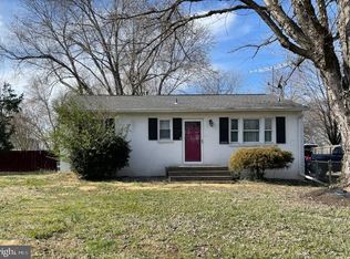 8022 McLean St, Manassas, VA 20111