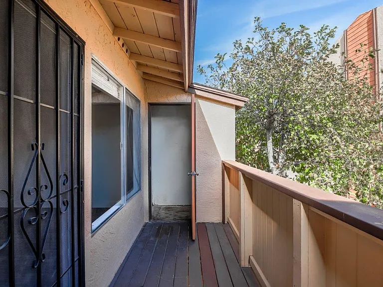 Monte Vista Apartments — Photo 29