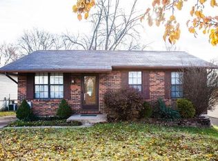 2720 Sedan Dr, Saint Louis, MO