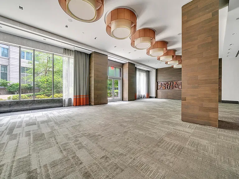 50 Riverside Blvd #12L — Photo 16