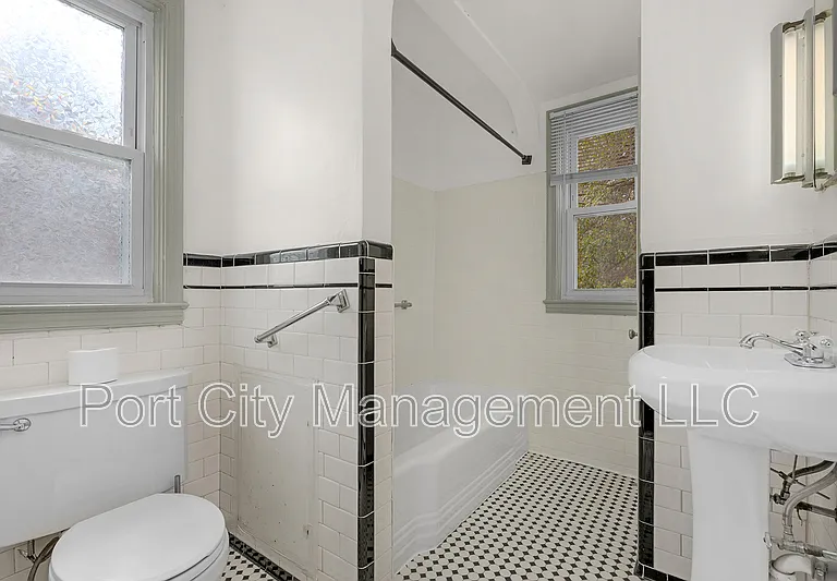 3607 Bayonne Ave #1 — Photo 17