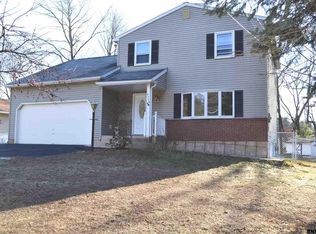 3278 E Old State Rd, Schenectady, NY 12303