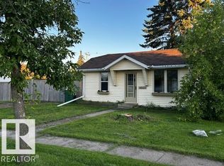 4823 51st Ave, Bruderheim, AB T0B0S0