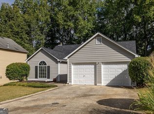 2760 Lake Park Rdg W, Acworth, GA 30101