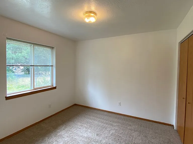 2635 Lyon St SE — Photo 11