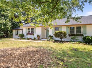 2015 Bethel Church Rd, Elkton, VA 22827