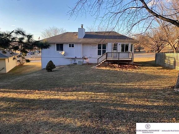 3rd image of 7011 S 142nd St