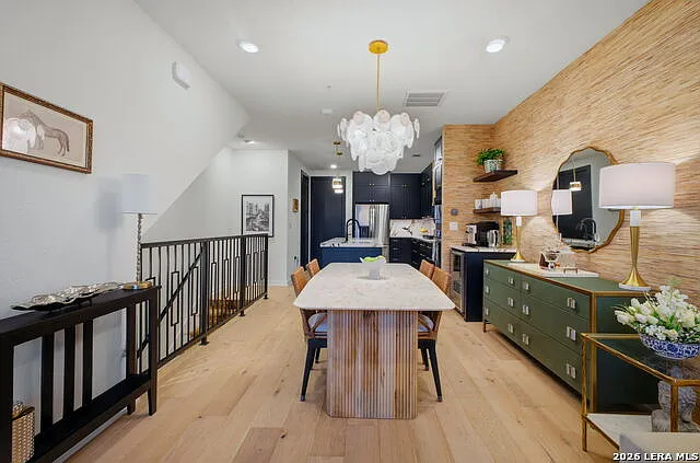 719 E Locust St #4107 — Photo 14
