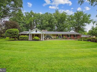 8942 Chapel Ave, Ellicott City, MD 21043