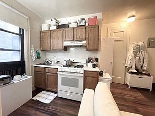 3rd image of 31-29 34th St #2B