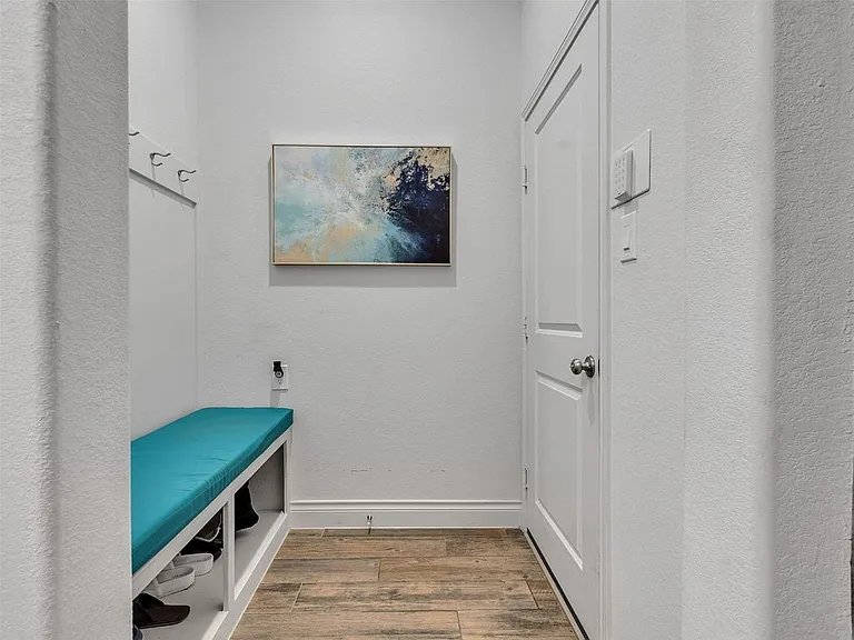 23311 Darst Field Trl — Photo 8