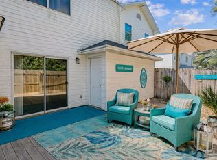 6922 Sea Turtle Cir, Navarre, FL 32566