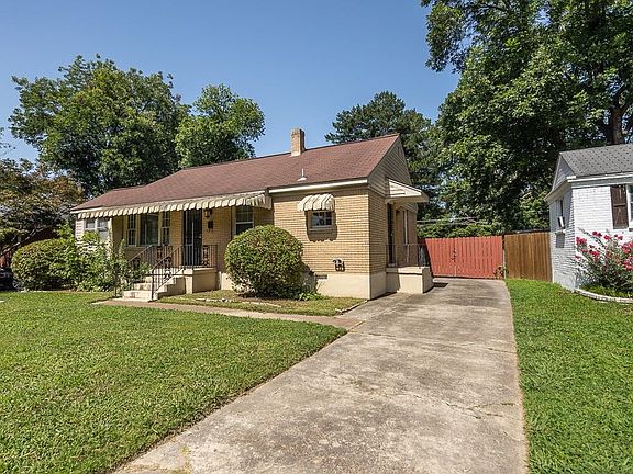 2nd image of 807 Estridge Dr