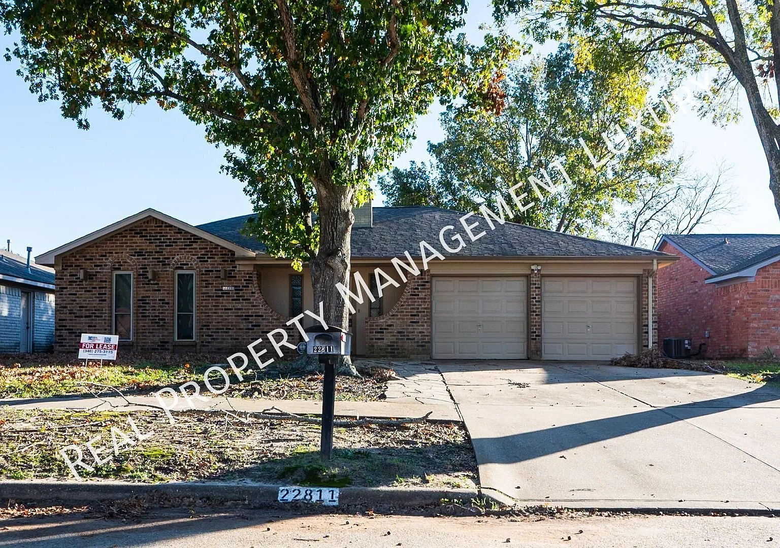 Charming 3-Bedroom Home in the Heart of Katy! — Photo 2