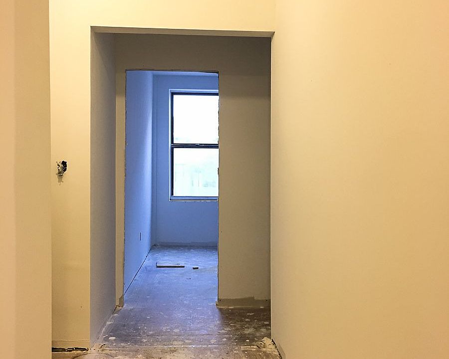 1st image of 272 Lincoln Pl APT D2