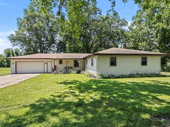 4226 John Goff Rd, Watervliet, MI 49098