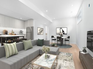 10 Summit Ave #1, Toronto, ON M6E 1X4