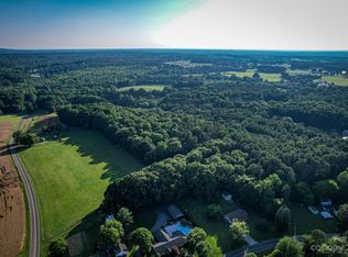 745 Hopewell Church Rd, Catawba, NC 28609