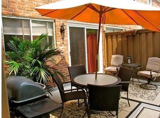 103 Yorktown Dr, Springfield, MA 01108