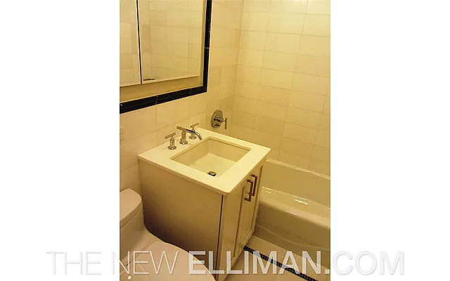 Rented by Douglas Elliman | media 14