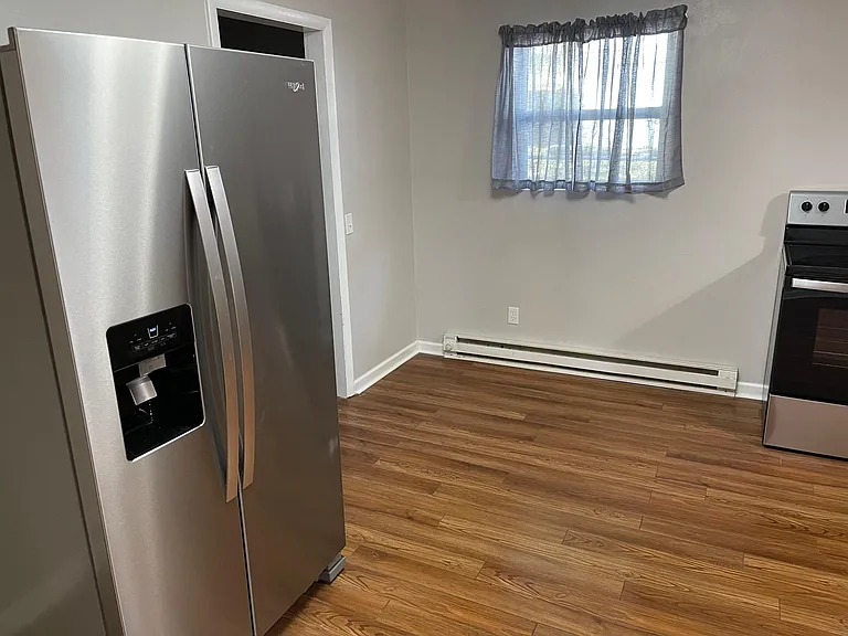 1225 Apple St — Photo 6