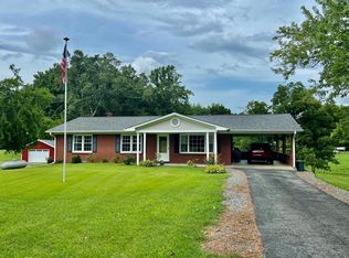 2104 Cody Rd, Nathalie, VA 24577