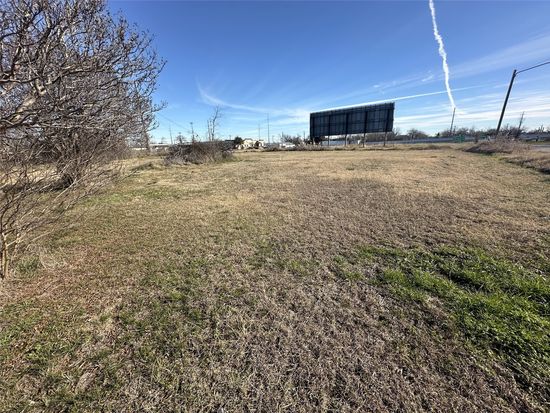 1701 E Broadway Ave, Fort Worth, TX 76104