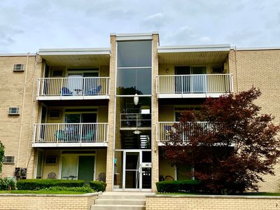 4909 Crooks Rd APT C11, Royal Oak, MI, 48073