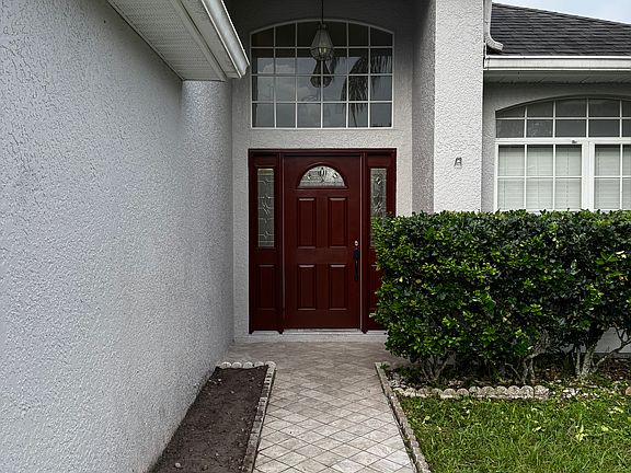 3rd image of 2450 River Ridge Dr