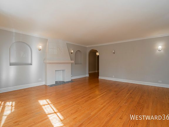4th image of 7447 N Hoyne Ave #2