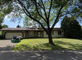 7752 Jasmine Ave S, Cottage Grove, MN 55016