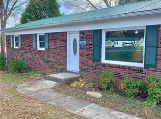2716 Warlicks Church Rd, Connelly Springs, NC 28612