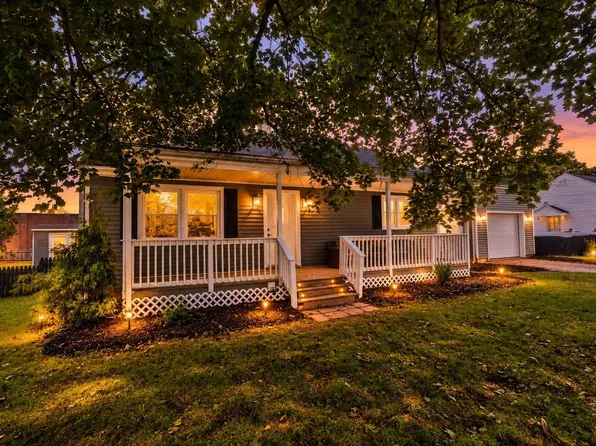 10 Wesley Rd, Broad Brook, CT 06016