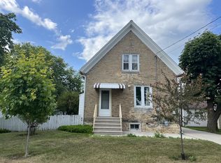 2608 Hamilton St, Manitowoc, WI 54220