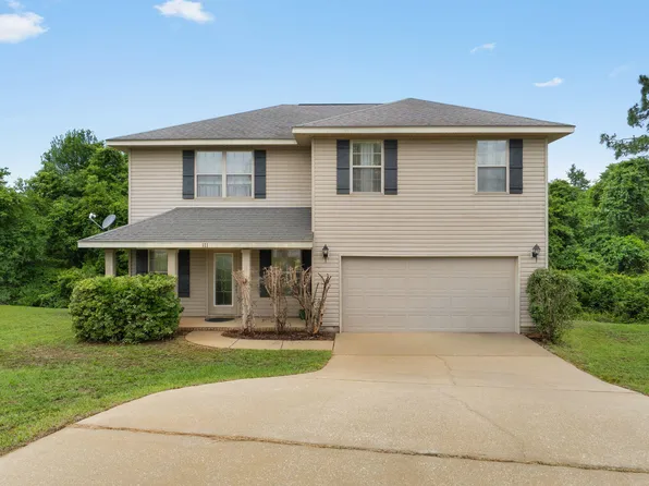 111 Bronze Cir, Crestview, FL 32539